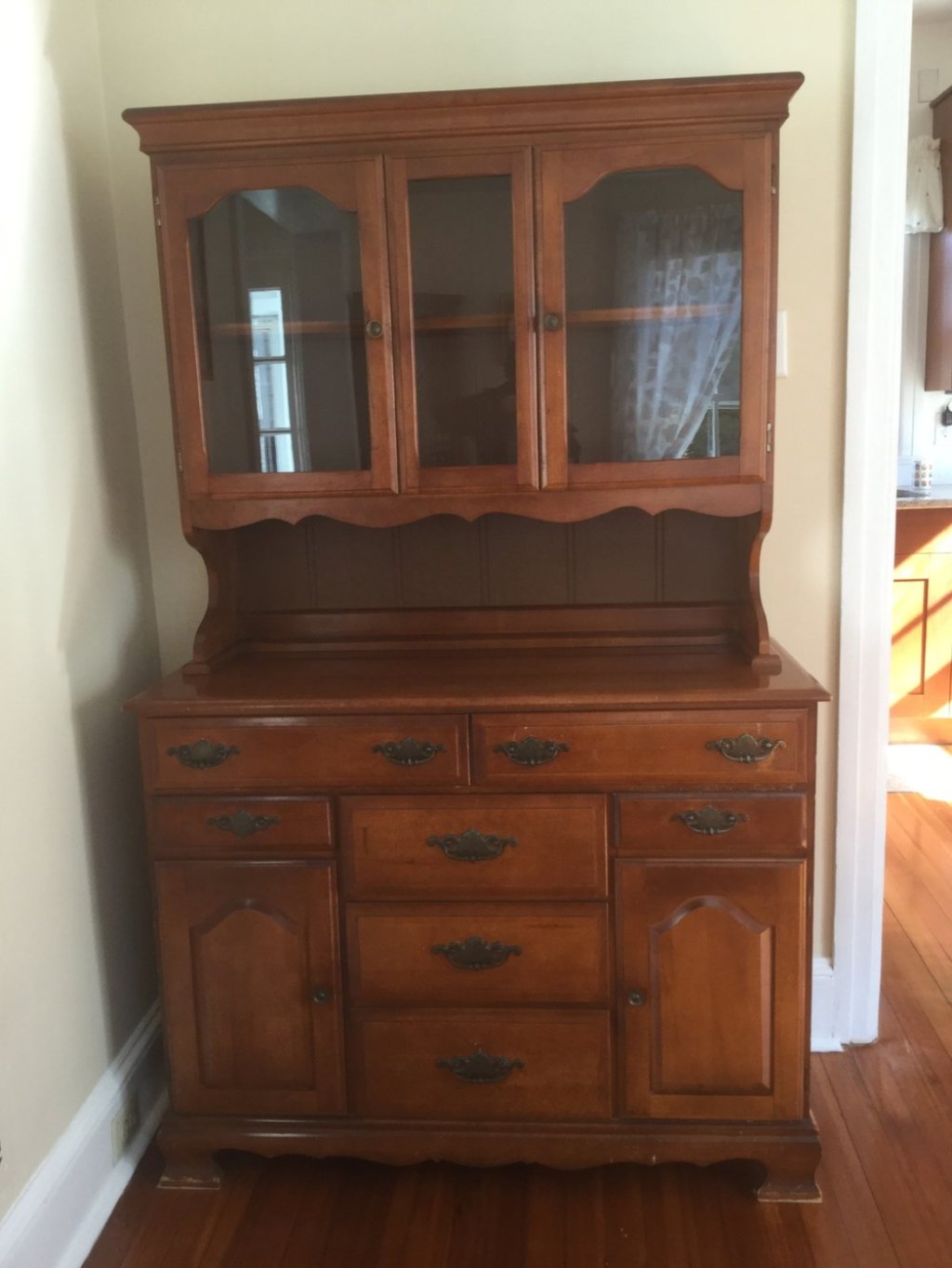 Picture of: Before and After: Craigslist Hutch to Philly Custom kitchen  Airy
