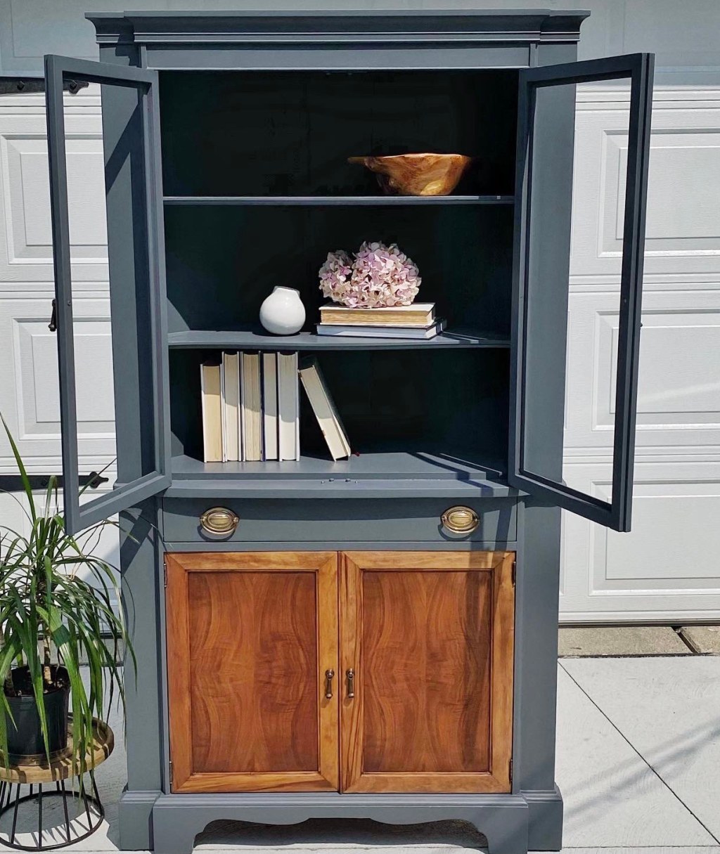 Picture of: Brickwede Brothers corner hutch  Mysite
