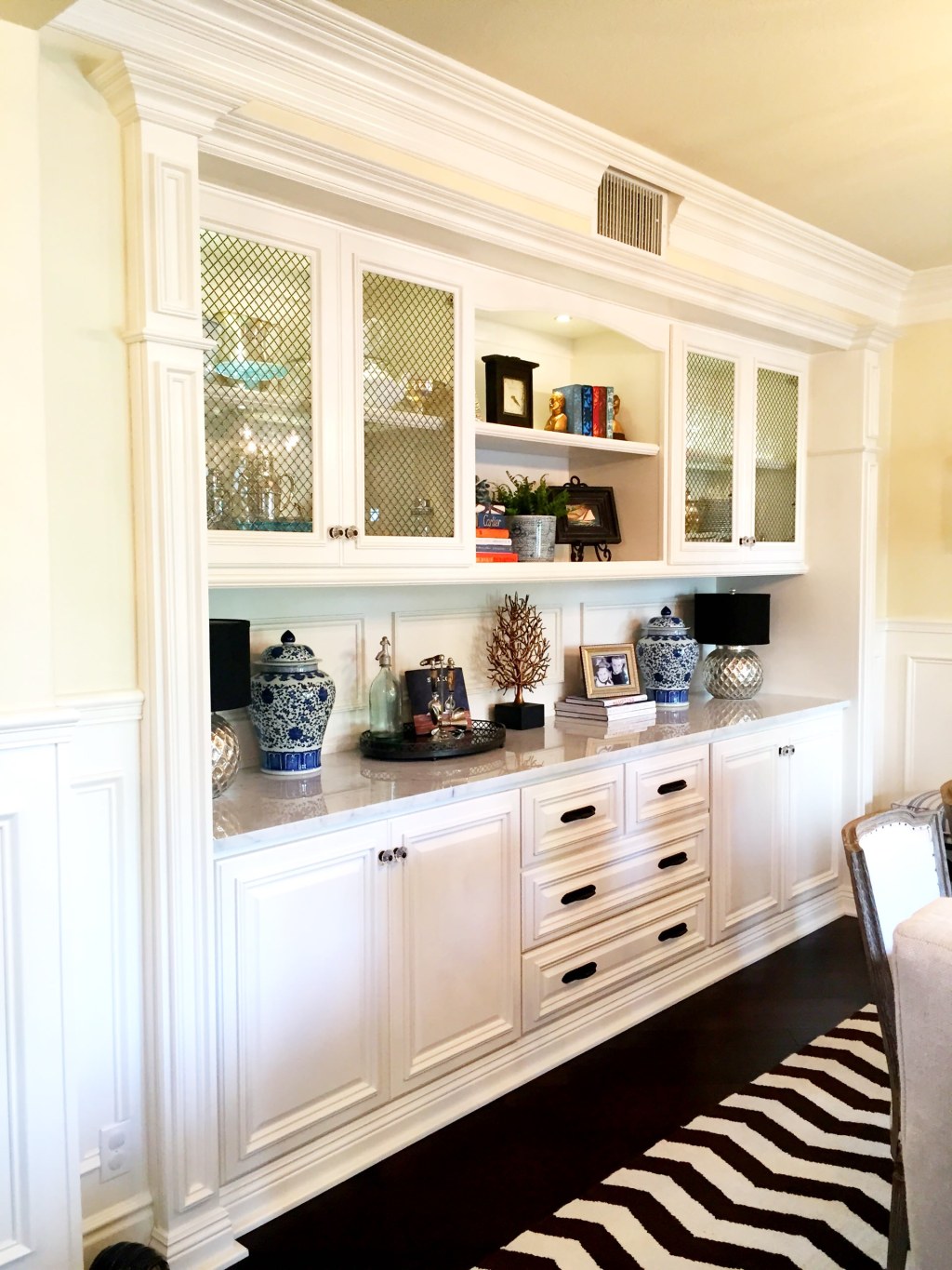 Picture of: Built In Buffet And Hutch – Photos & Ideas  Houzz