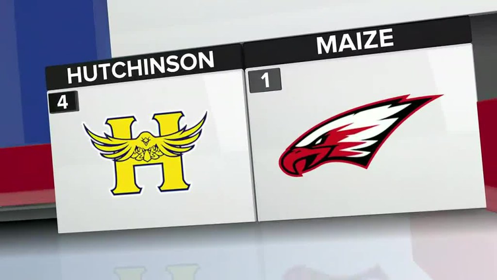 Picture of: Maize holds off Hutchinson to advance to A Substate