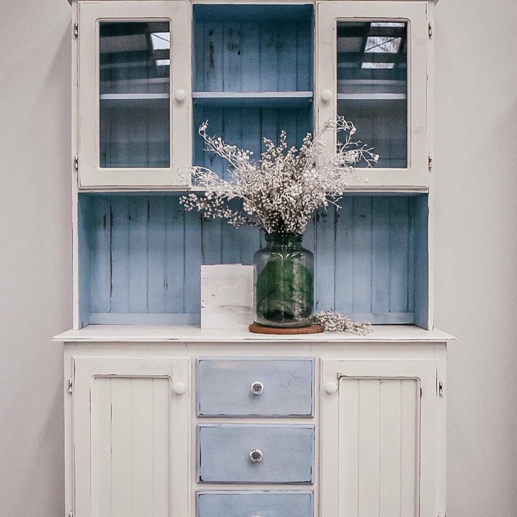 Picture of: Painted Hutch Makeover Ideas